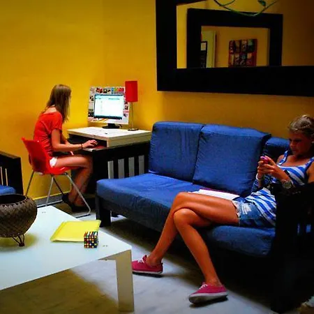 New Samay Hostel Seville