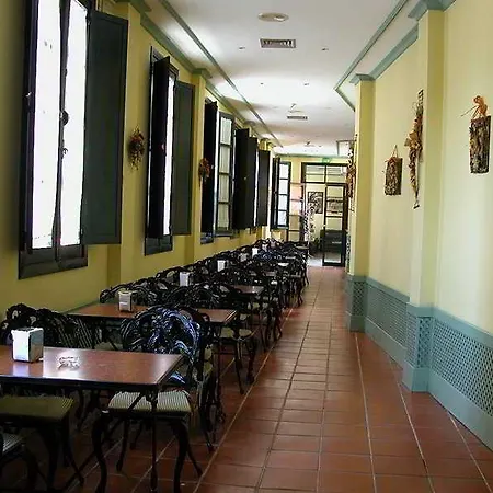 Corral De Chicharos *