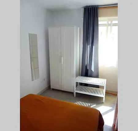Orange Triana Centro Apartment *