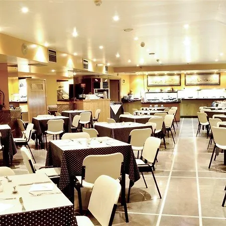 Catalonia Santa Justa Hotel
