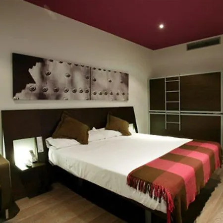 Petit Palace Marques Santa Ana Szálloda 4*