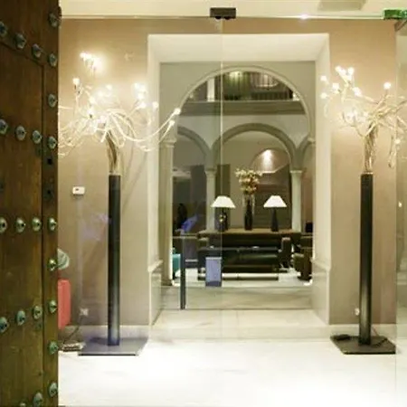 Petit Palace Marques Santa Ana Szálloda 4*