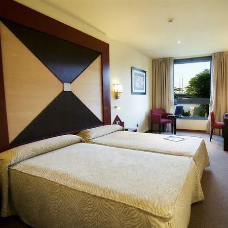 Ribera De Triana Hotel 4*
