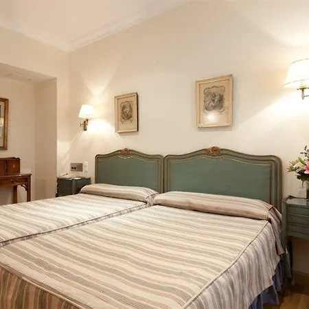 Doña María 4*