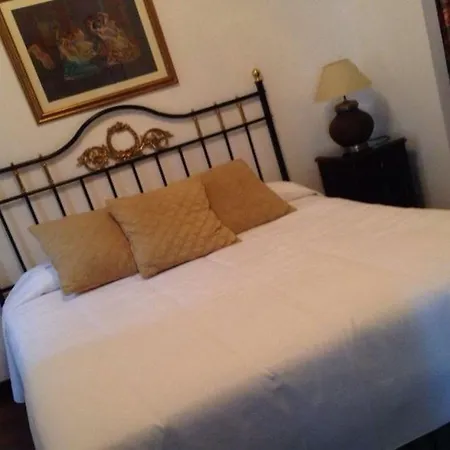 Casa Imperial 4* סביליה