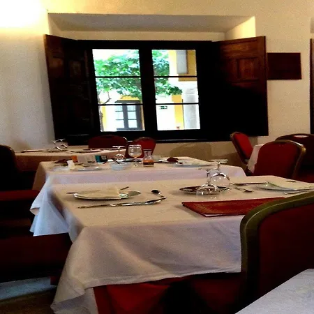 Casa Imperial מלון סביליה