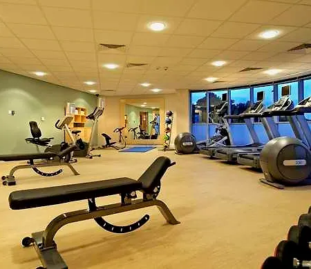 Hilton Garden Sevilla Hotel 4*