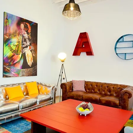 The Zentral Arenal إشبيلية