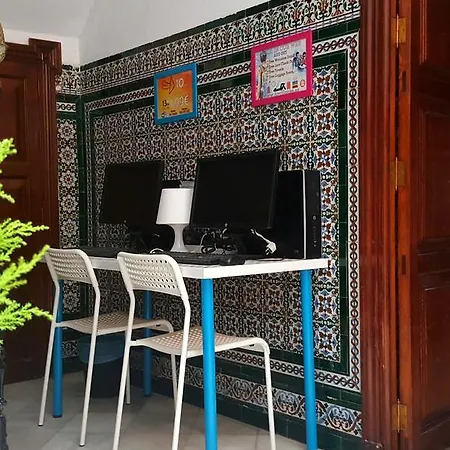 Hostel Arc House (adults Only)