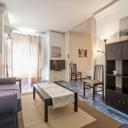 Boutique Center Apartment