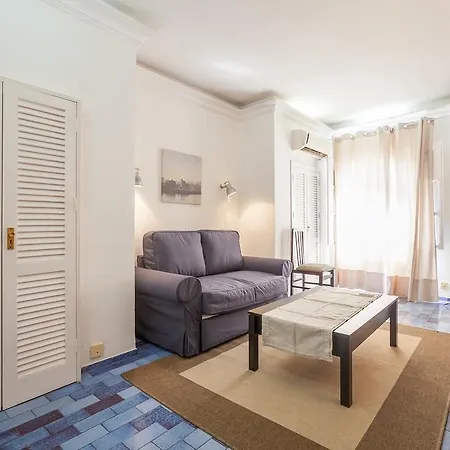 Boutique Center Apartment *