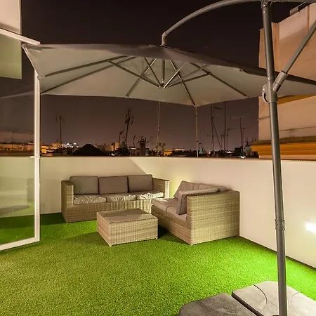 Levi Suites