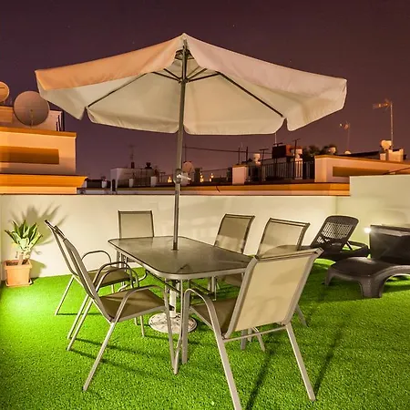 Levi Suites Apartment Seville