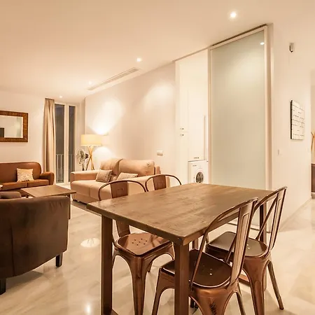 Levi Suites * Seville