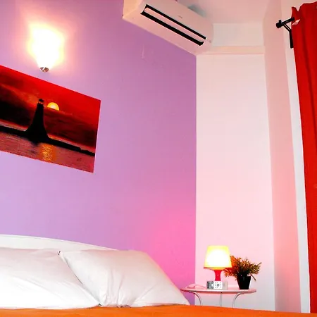 Santa Catalina Guest house *
