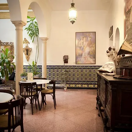 Abanico Casa Palacio 3* סביליה