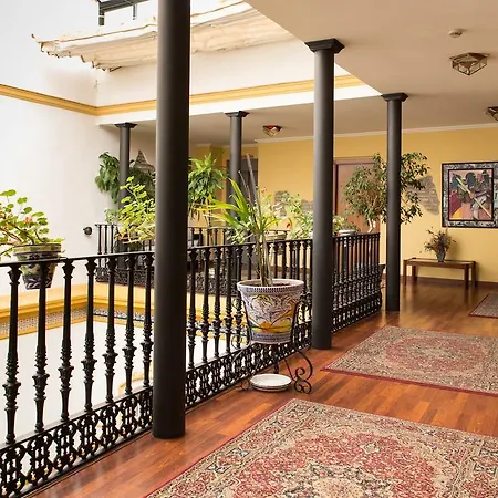 Abanico Casa Palacio מלון