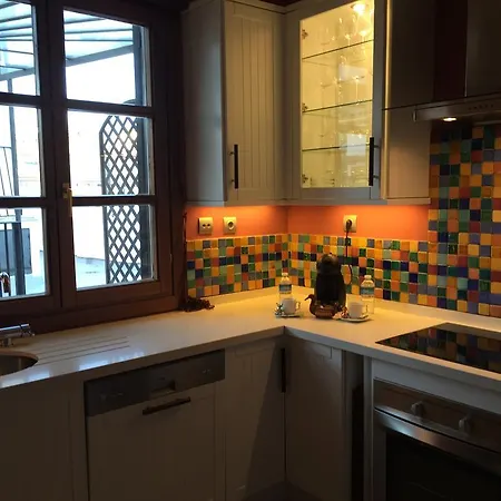 Apartamento Tirso De Molina Apartment *