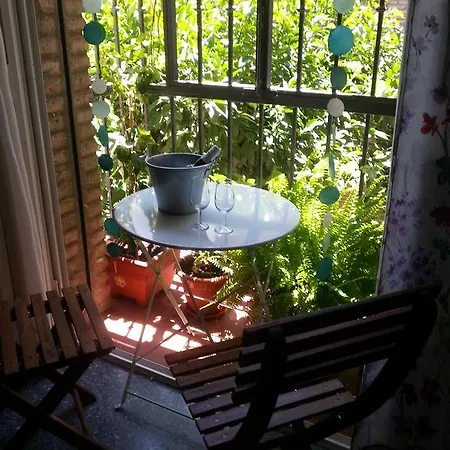 Apartamento Las Flores * Seville