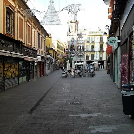 Centro 7 Revueltas * Seville