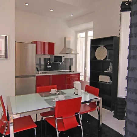Apartment Living Catedral Seville