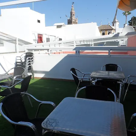 Hotel Dona Lina 2* Seville