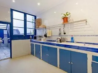 Trotamundos Seville
