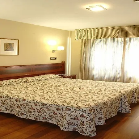 Reyes Catolicos Hotel Sewilla