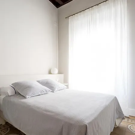 Apartment Moratin Seville