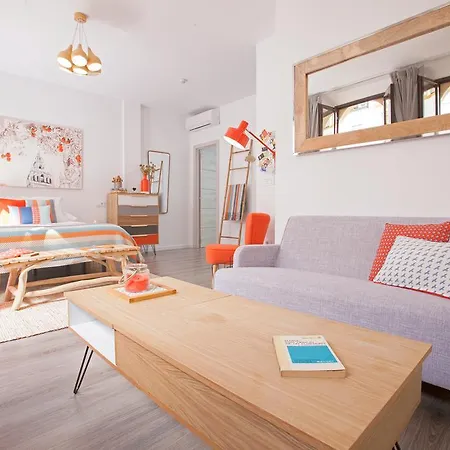Guest house Lukanda Arenal 3*