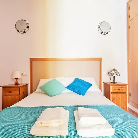 Hostly Sierpes 2 Center-fibre-parking Optional-cless Apartment *