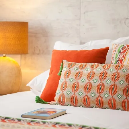 Guest house Lukanda Mariana