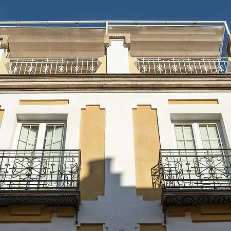 Singular Peral Apartment Seville