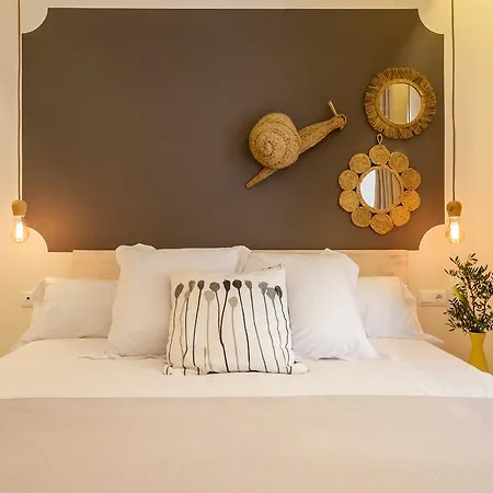 Tomas Ibarra Pool & Luxury Apartment Seville