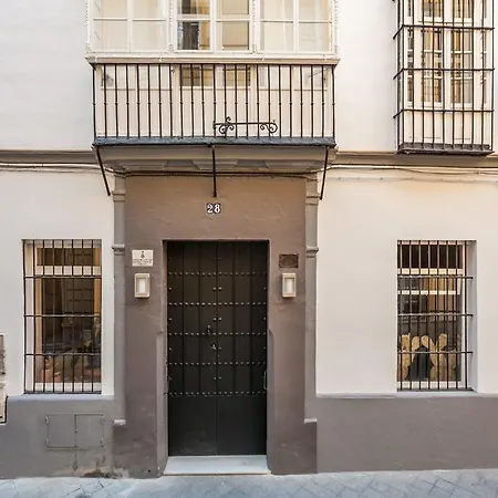 Tomas Ibarra Pool & Luxury Appartement