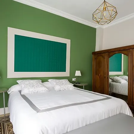 Apartment Moratin Seville
