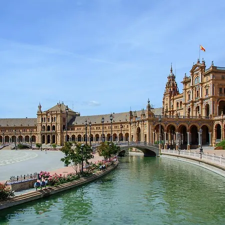 Hostly Sierpes 2 Center-fibre-parking Optional-cless Apartment Seville