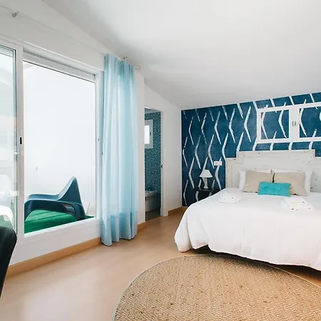 Hostly Acetres 2a-penthouse In Center-fibre-parking Opt *