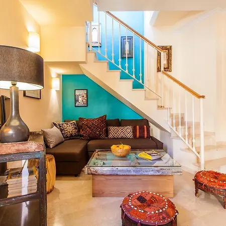 Apartment Bedouin Chic Rooftop - Space Maison Seville