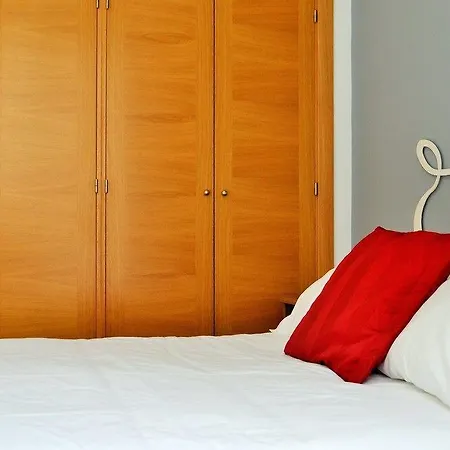 Mariano De Cavia Apartment