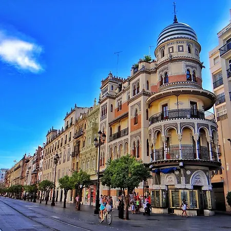 Apartment Hostly Acetres 2a-penthouse In Center-fibre-parking Opt Seville