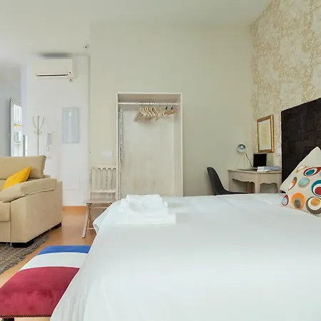 Hostly Acetres 1a Loft In Center, Comunal Terrace, Fibre,parking Optional * Seville