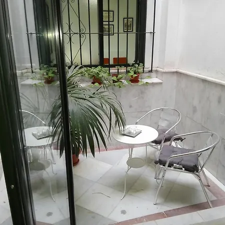 Centrico Con Patio Privado Apartment Seville