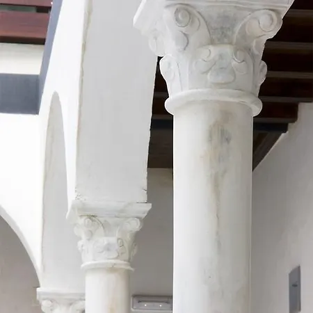 Sevilla Bustos Tavera Vft Sevilla