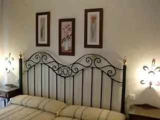 Roma 2* Sevilha