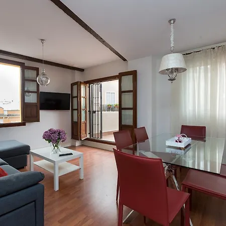 Sebrilla Duplex Amor De Dios Apartment