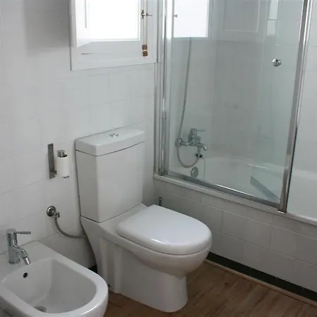 Corral Coliseo Apartment *