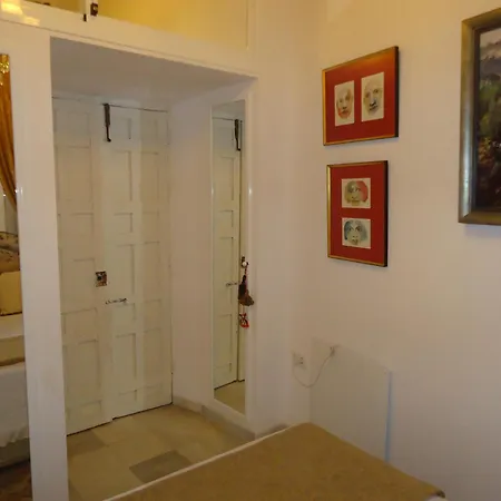 Apartment Casa Senorial En Centro,calle Marmoles Seville