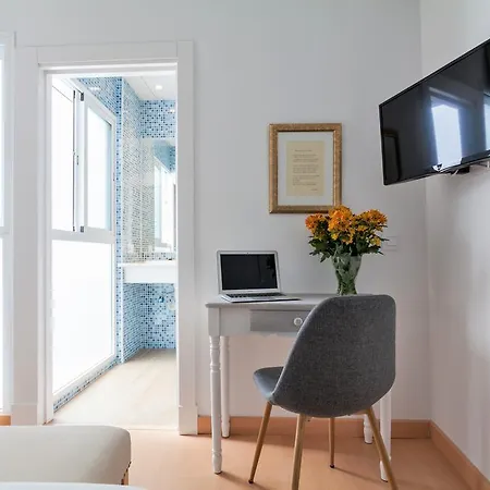 Apartamento Hostly Acetres 1b-2b Center-fibre-conmunal Terrace-parking Optional *