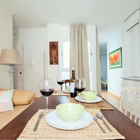 Apartamento Hostly Acetres 1b-2b Center-fibre-conmunal Terrace-parking Optional *